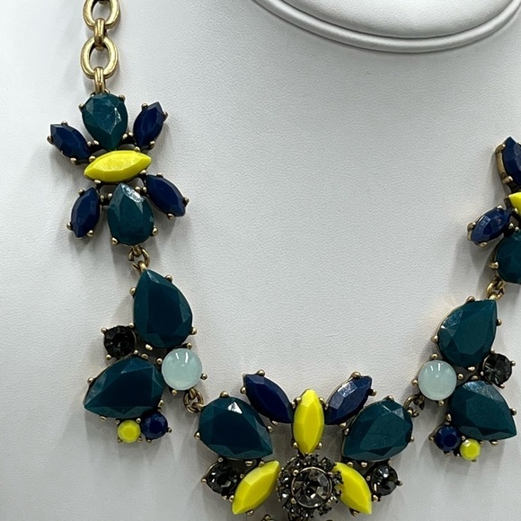 J. Crew Crystal Floral Teal Indigo Yellow Multi-Color Statement Bib Necklace - Picture 3 of 15